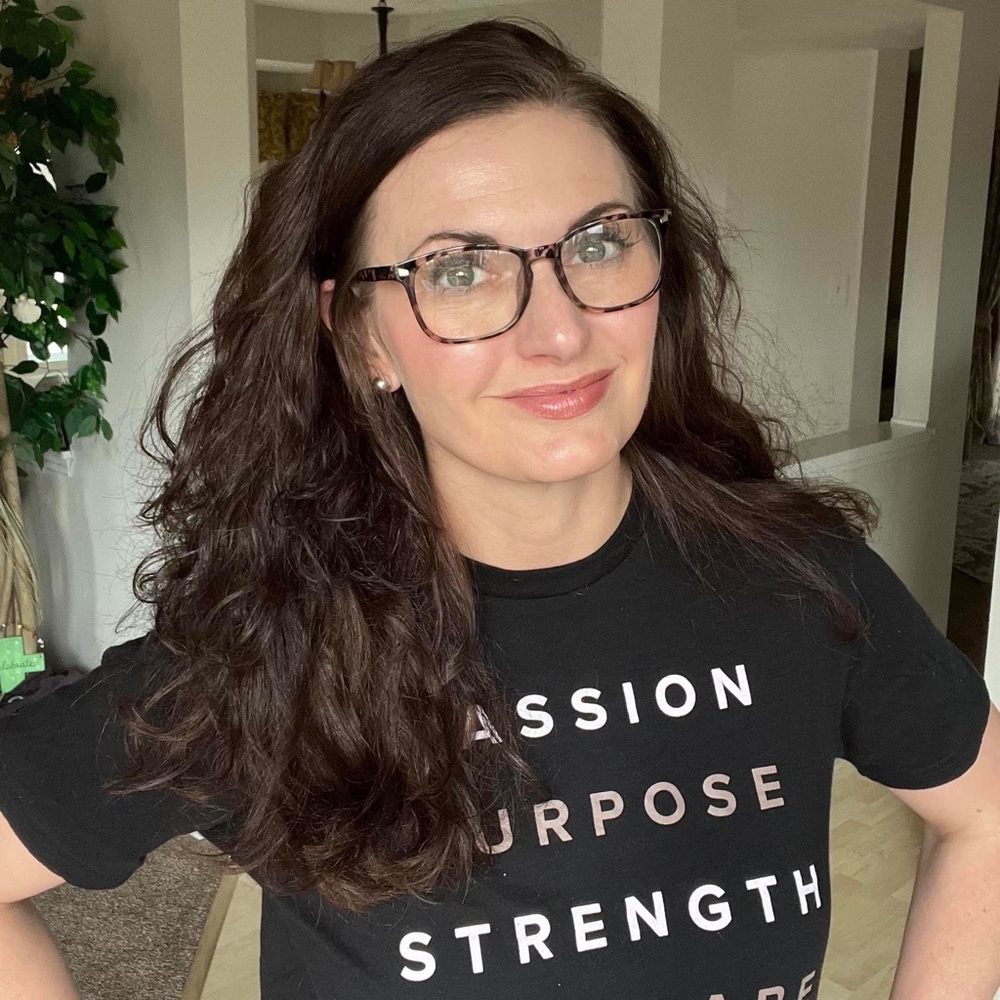 Meet your Posher, Dana